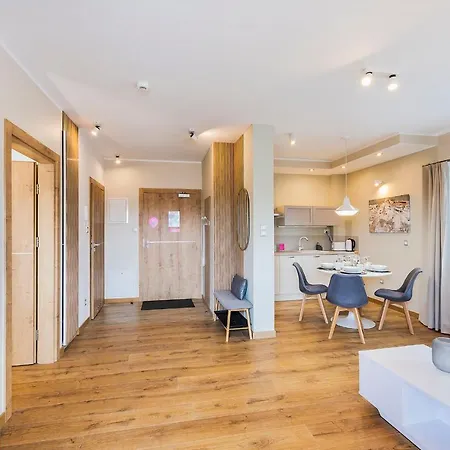 Vacationclub - Karkonoska 7 卡尔帕奇